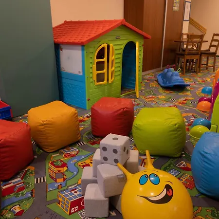 מלון דירות Aparthotel Bellamonte 3*