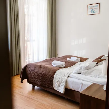 Aparthotel Bellamonte 3*